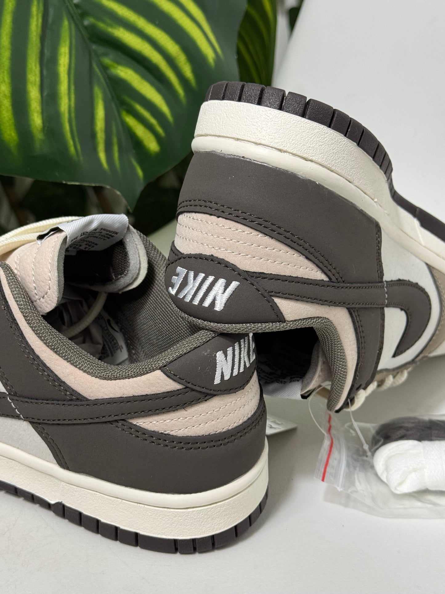 Nike SB Dunk Low Otomo