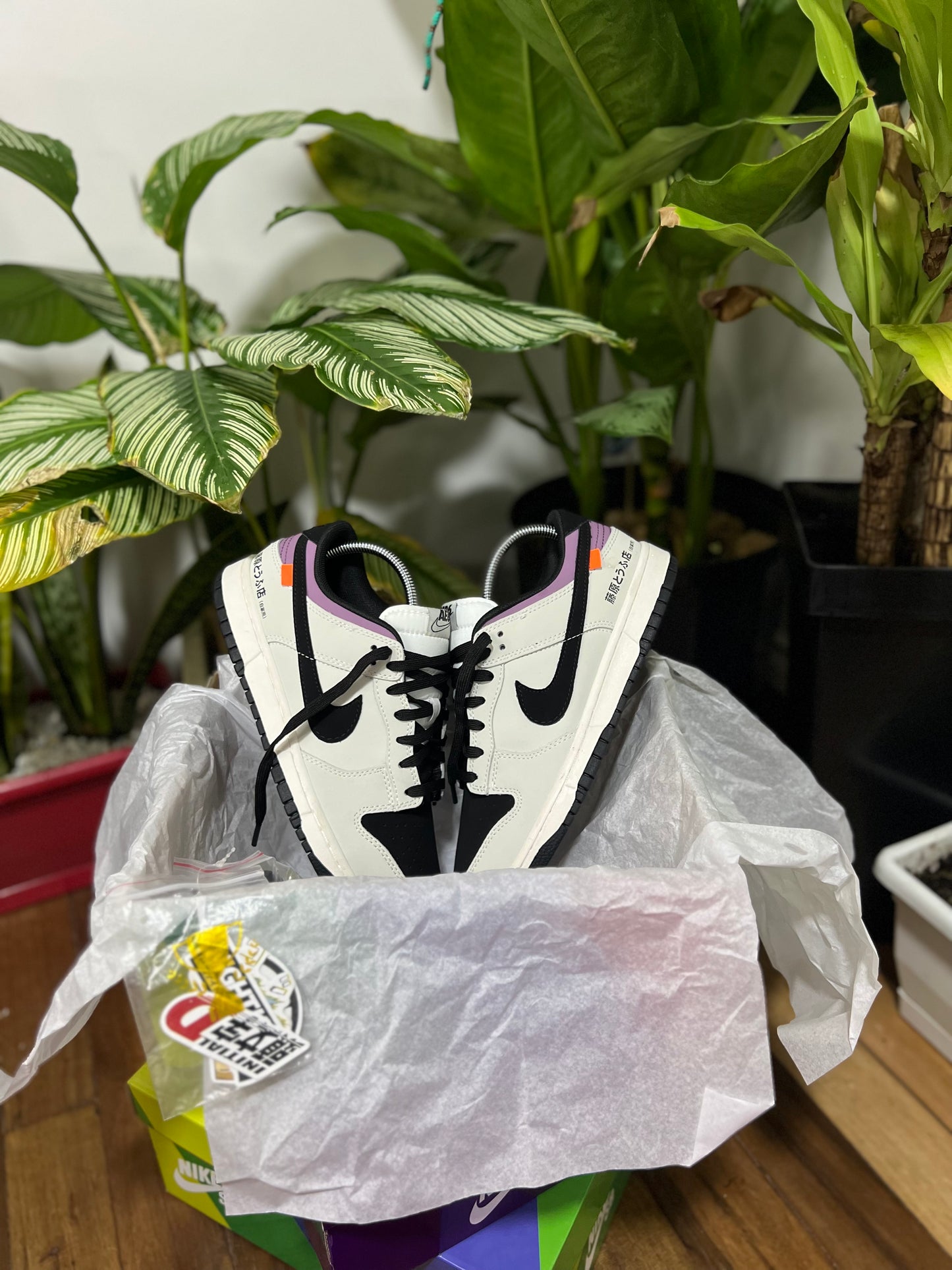 Nike SB Dunk Low “AE86 Intial Toyota”