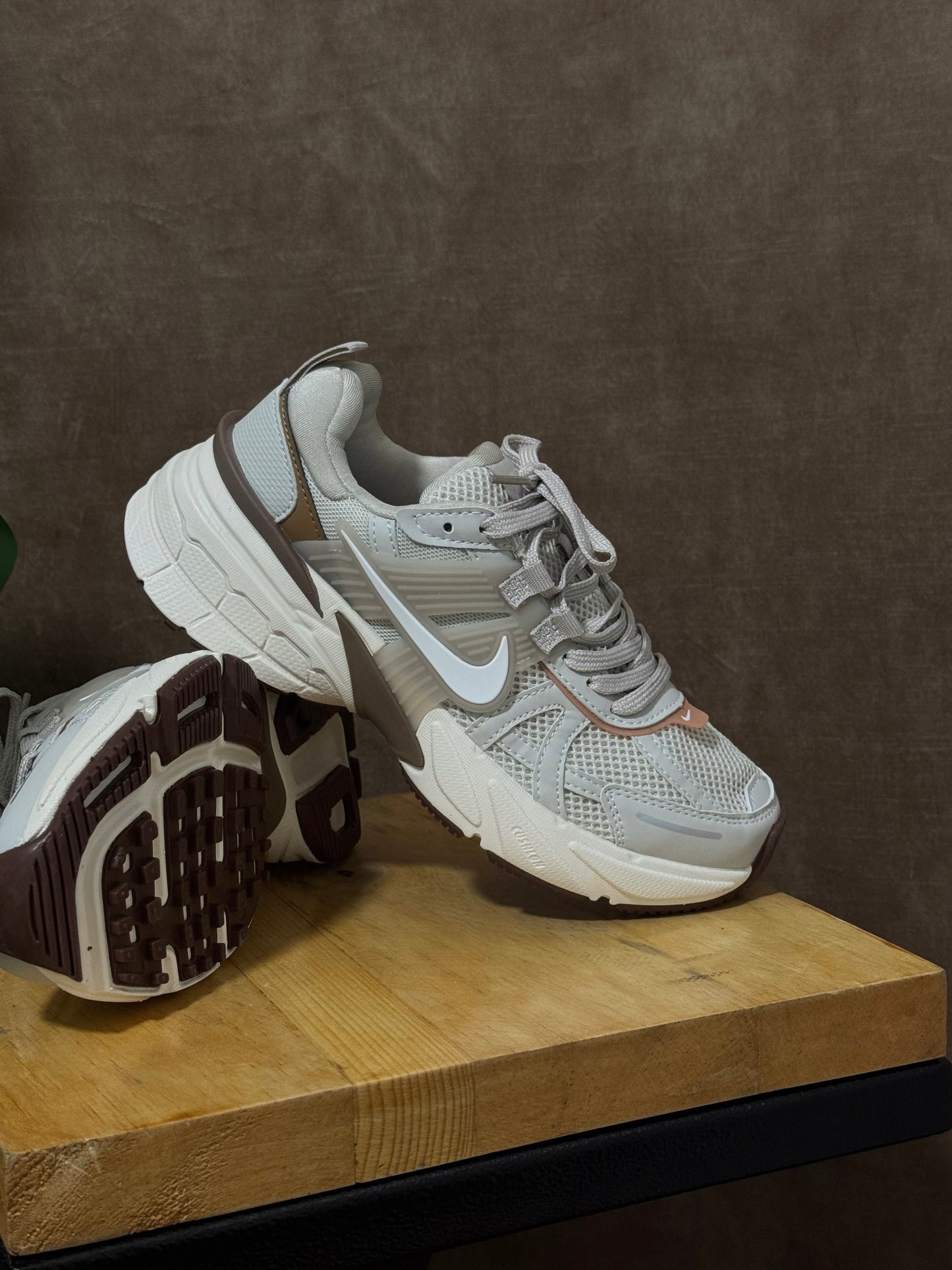 Nike V2K Run