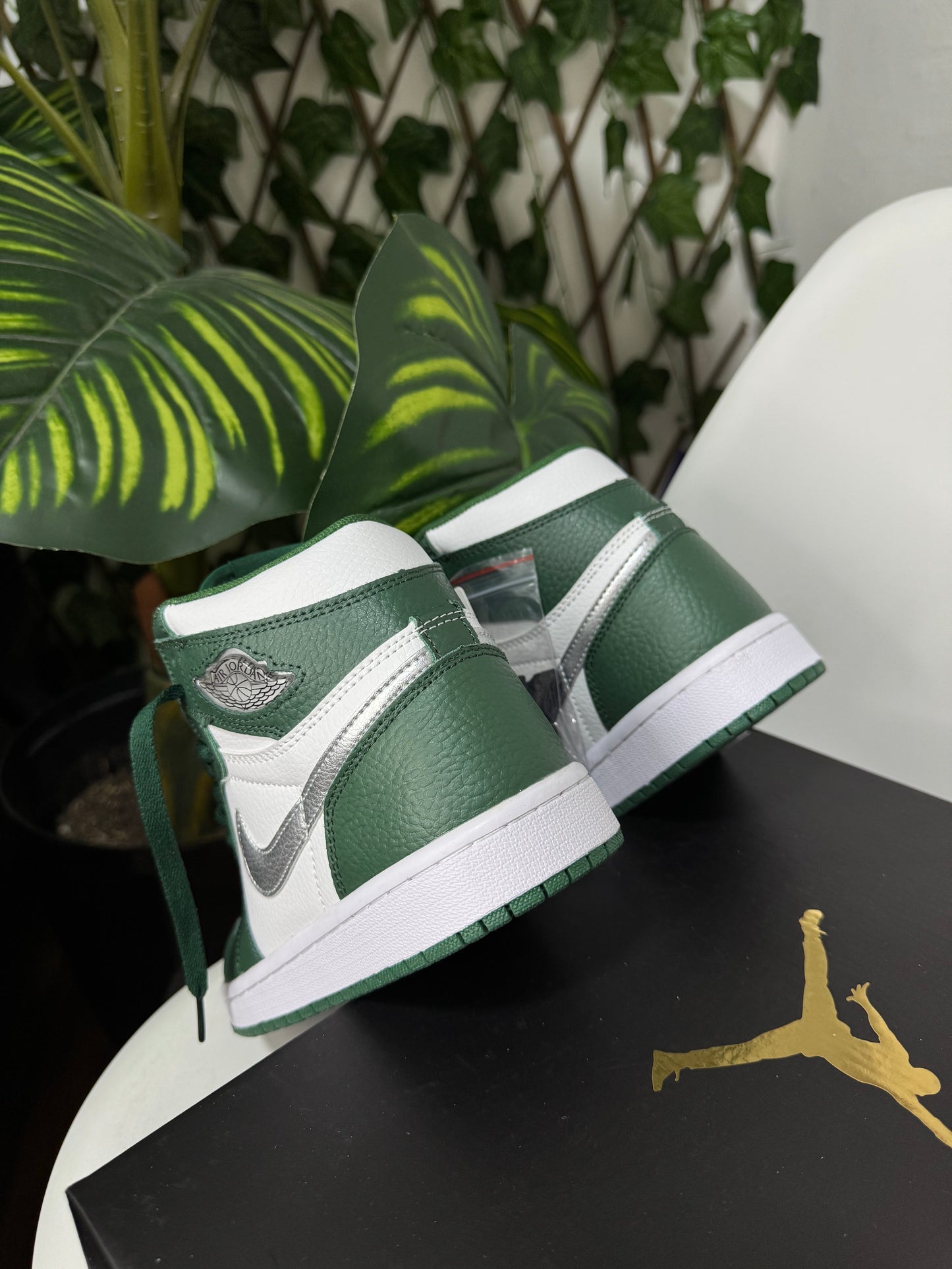 Air Jordan 1 High George Green