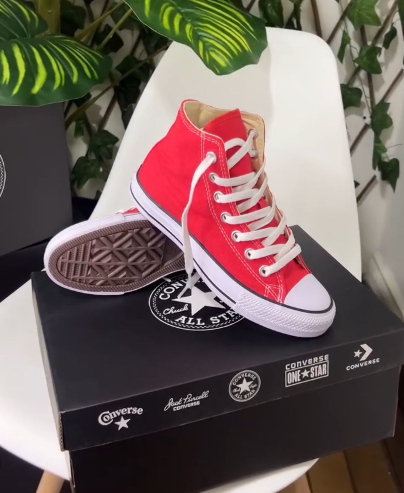 Converse Chuck Taylor All Star High “Roja”