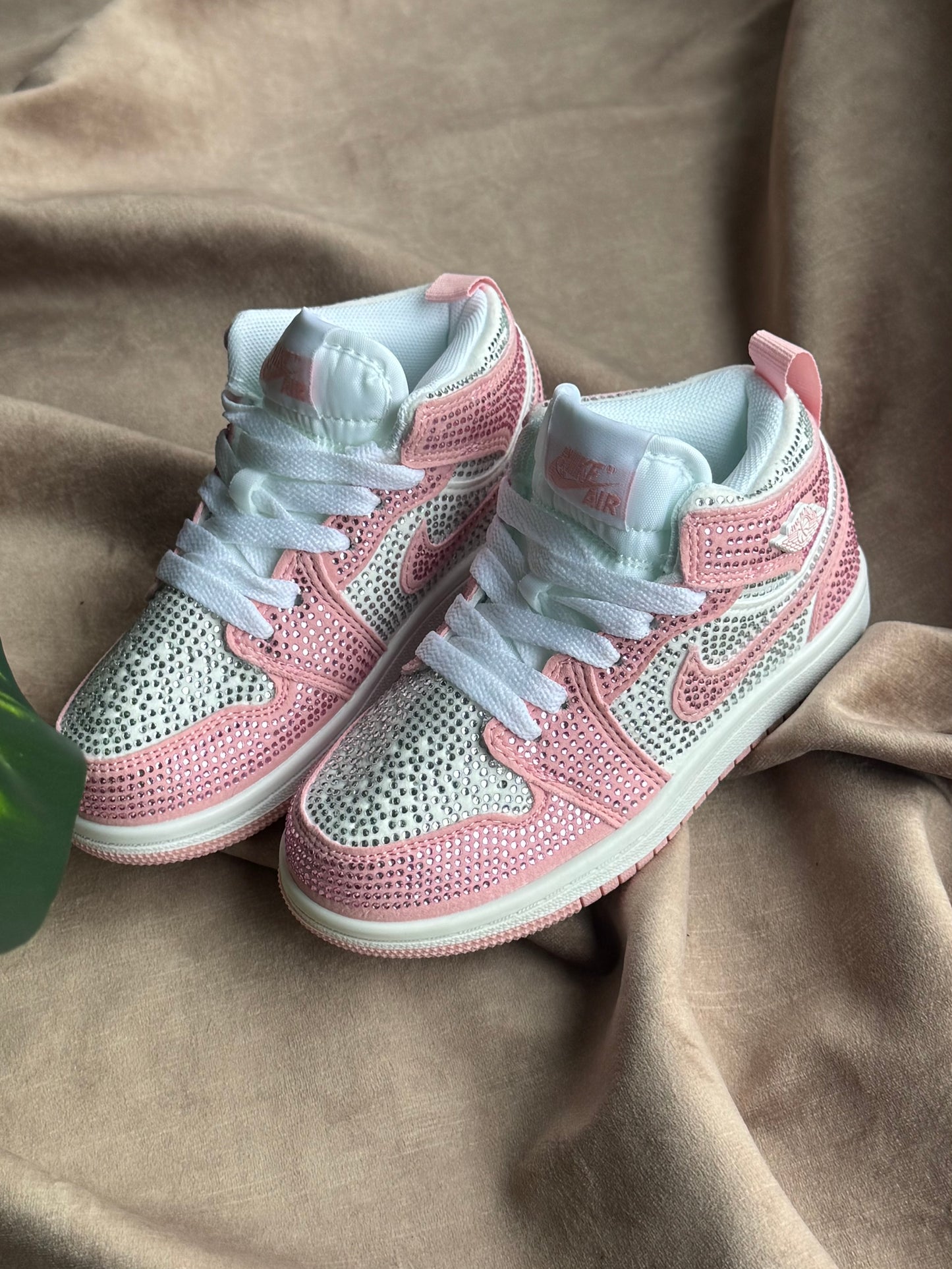 Air Jordan 1 “Swarovsky”