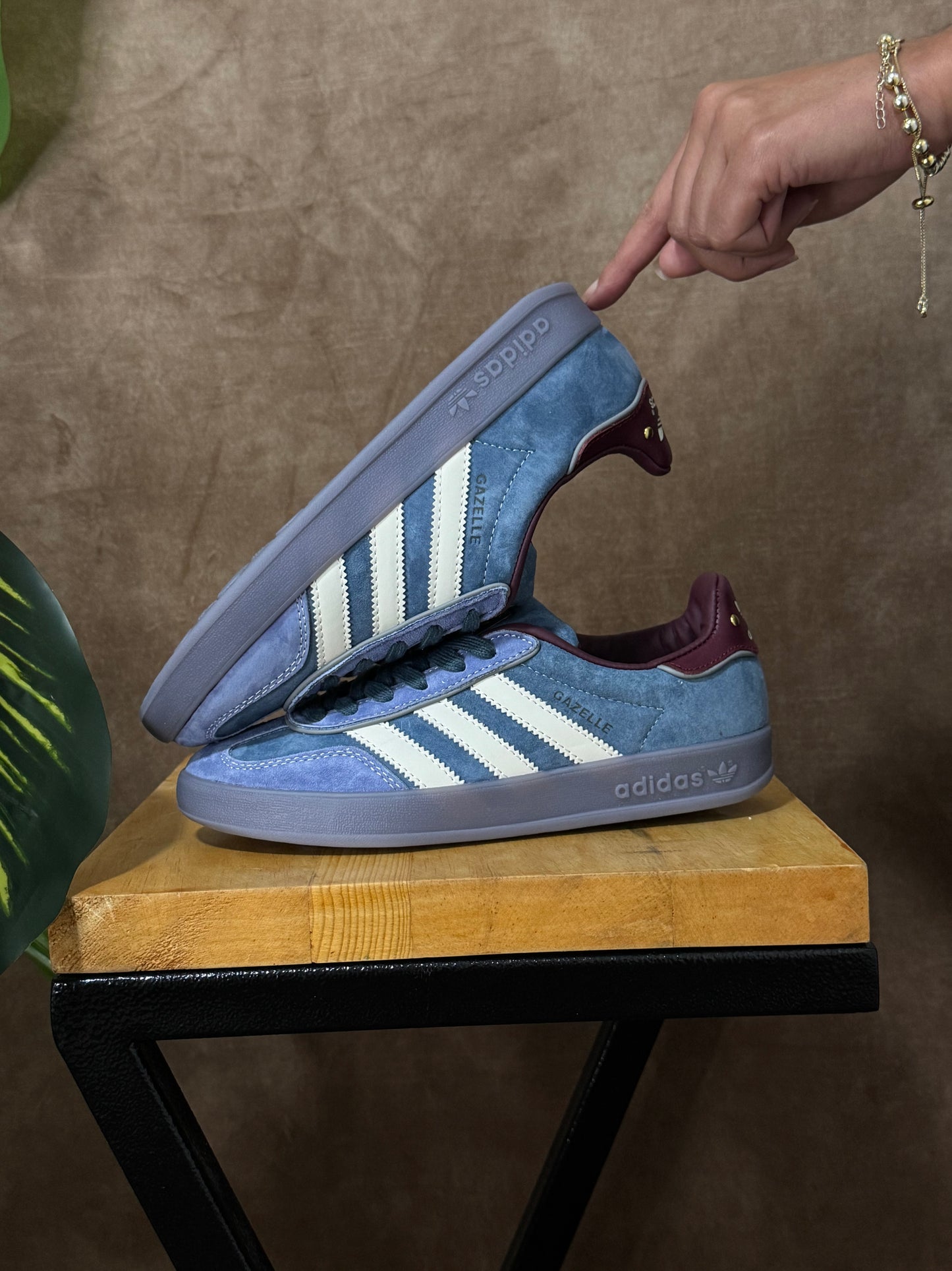 Adidas Gazelle Indoor “Crew Navy”