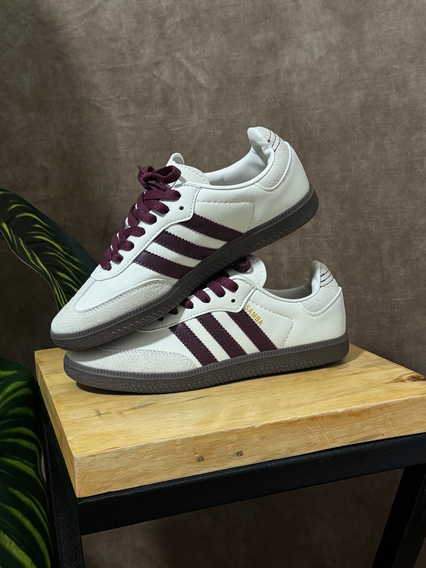 Adidas Samba OG “Wonder White Marron”