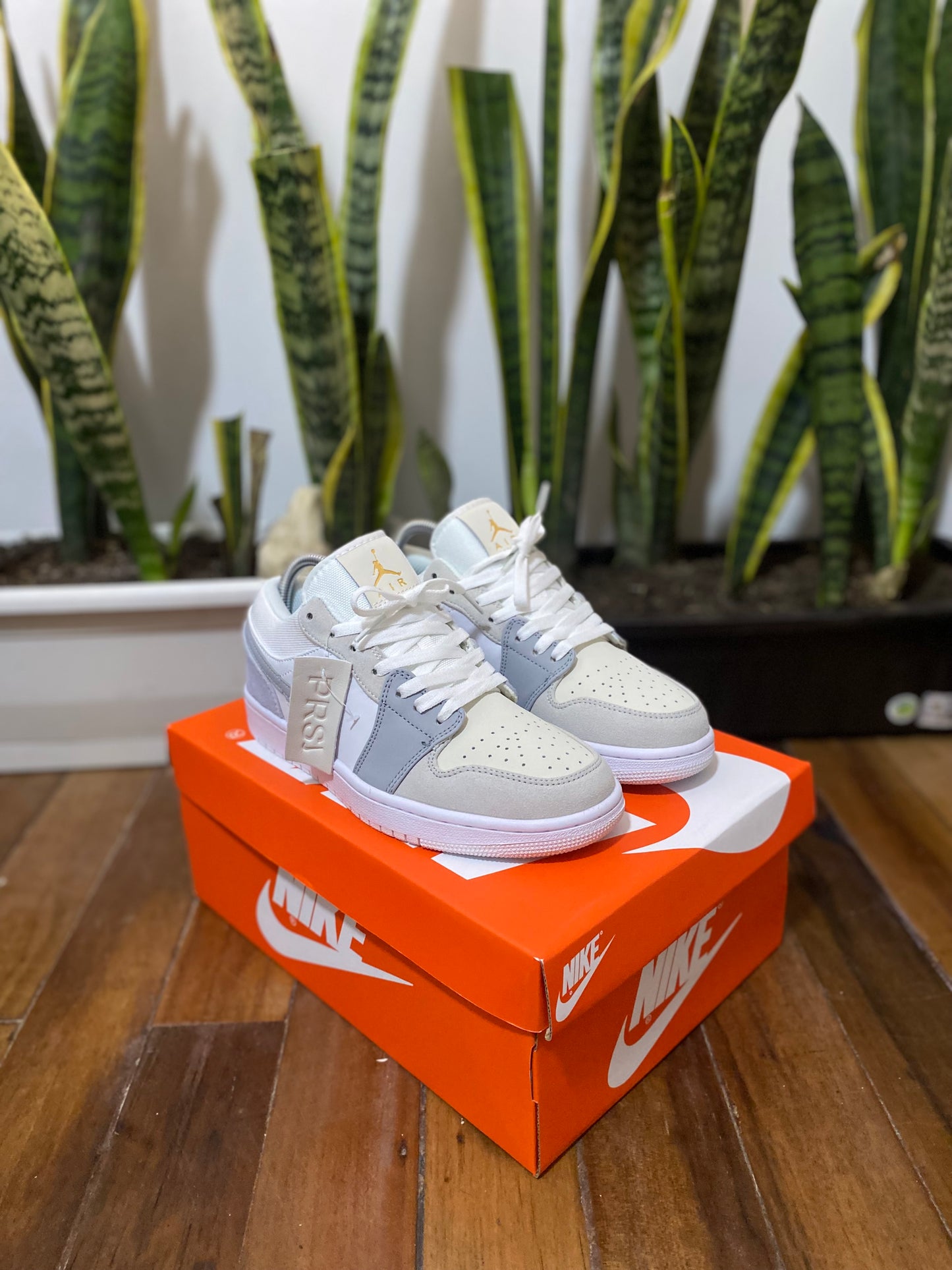 Air Jordan 1 Low “Paris”