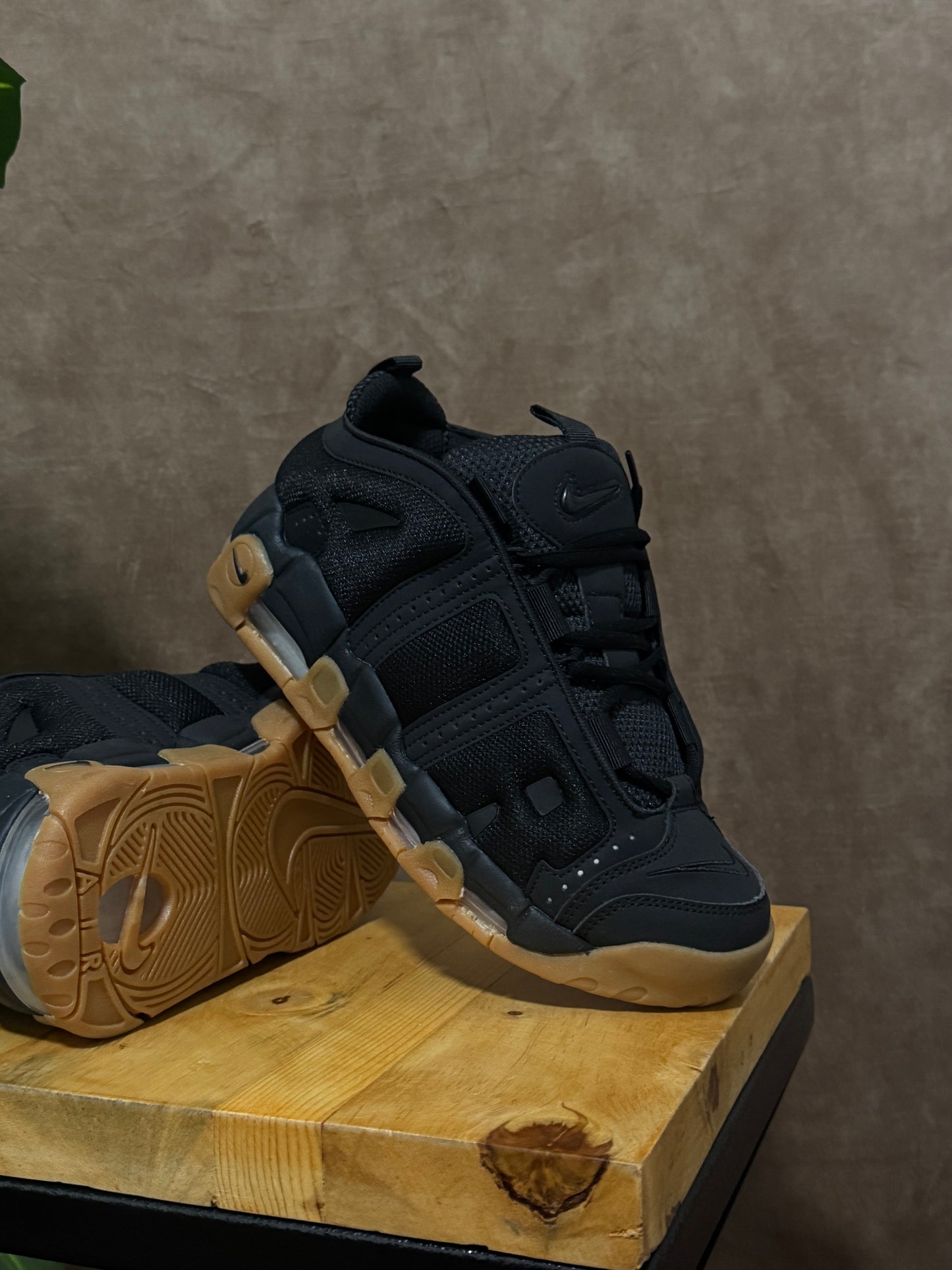 Nike Air More Uptempo Low