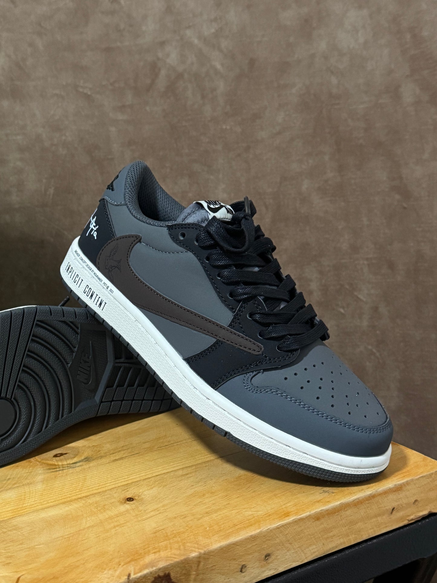 Air Jordan 1 Low x Travis Scott