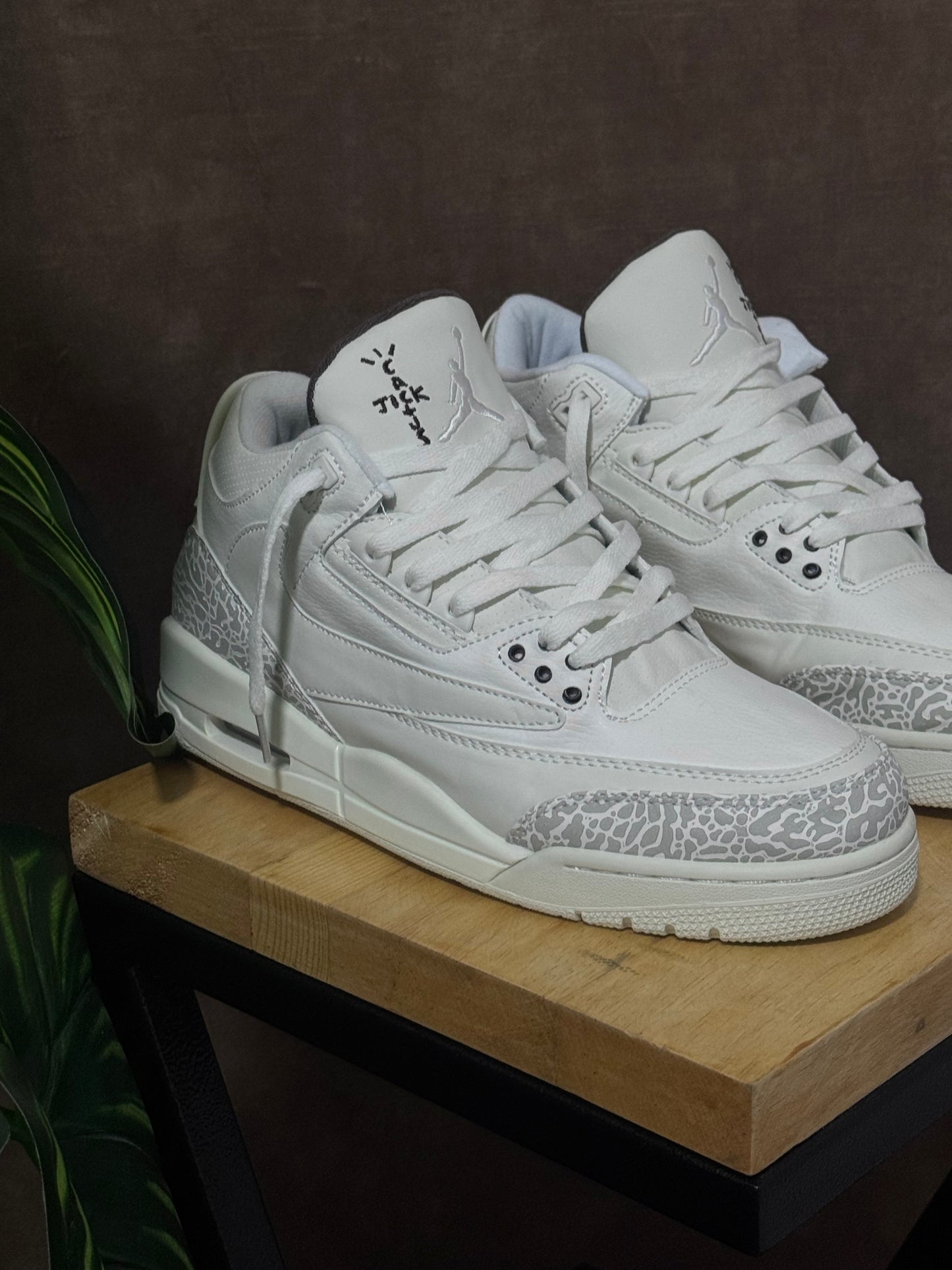 Air Jordan 3 x “Travis Scott”