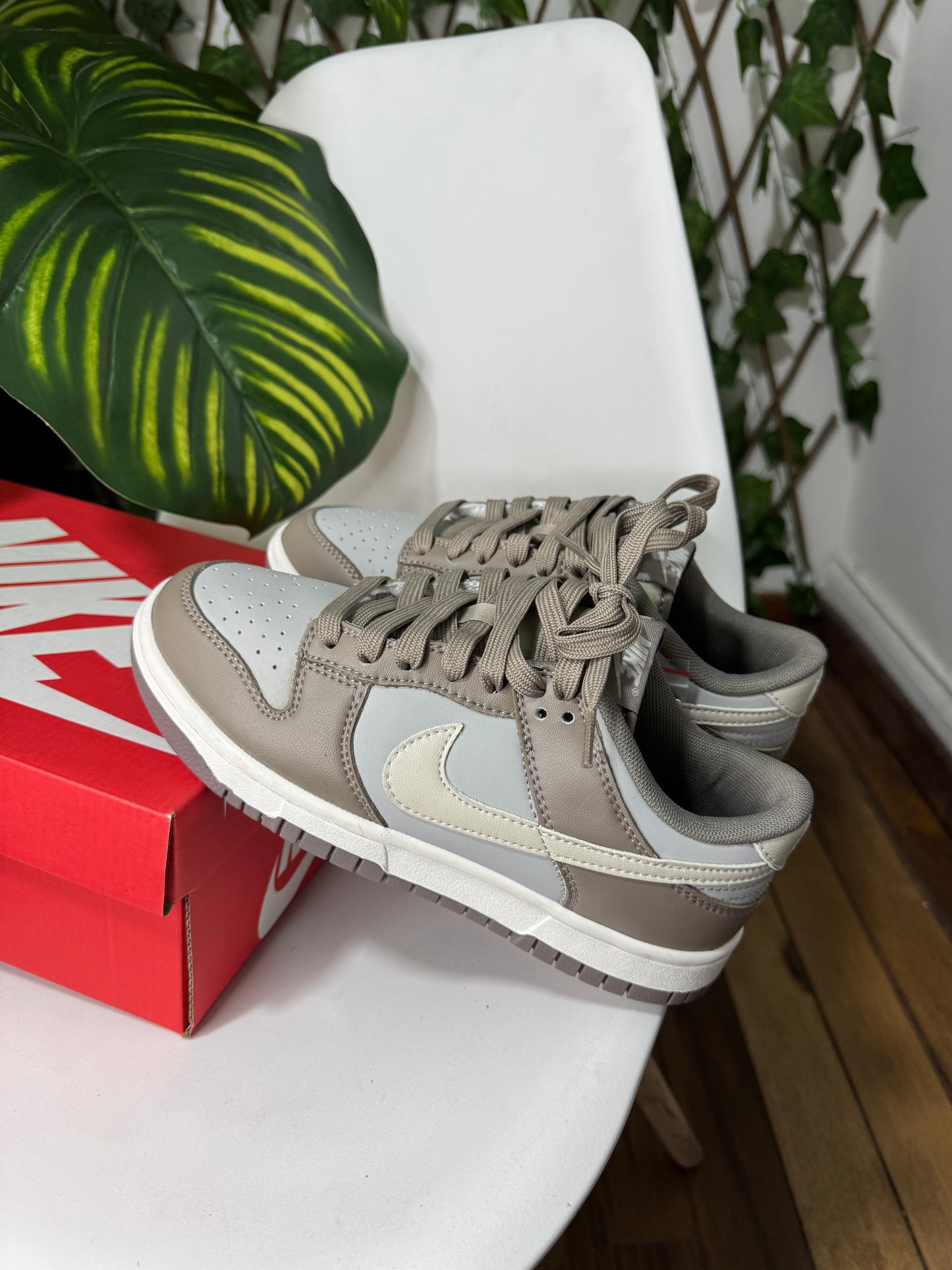 Nike SB Dunk Low “Bone Beige”