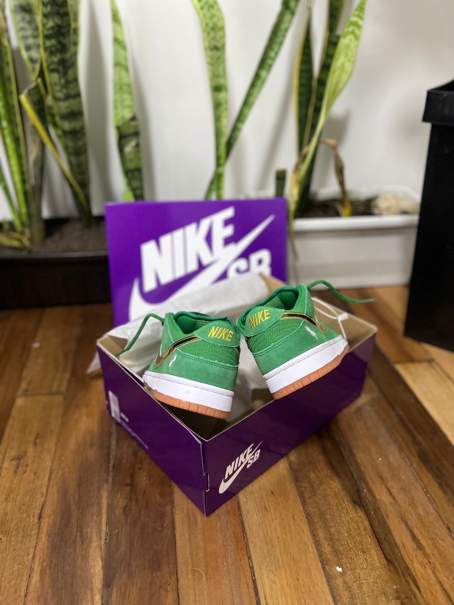 Nike SB Dunk Low ST Patricks Day