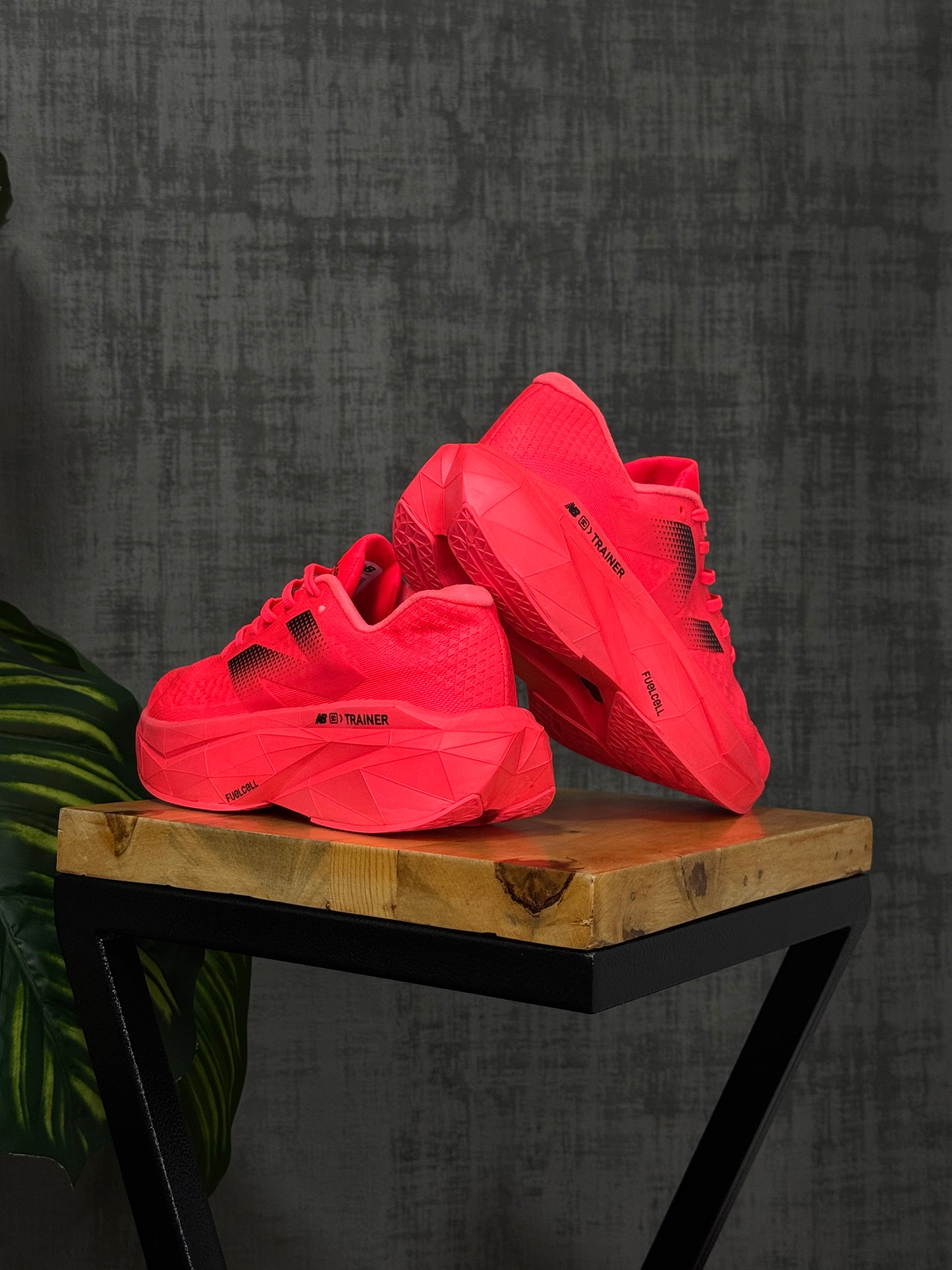 New Balance ELITE V4