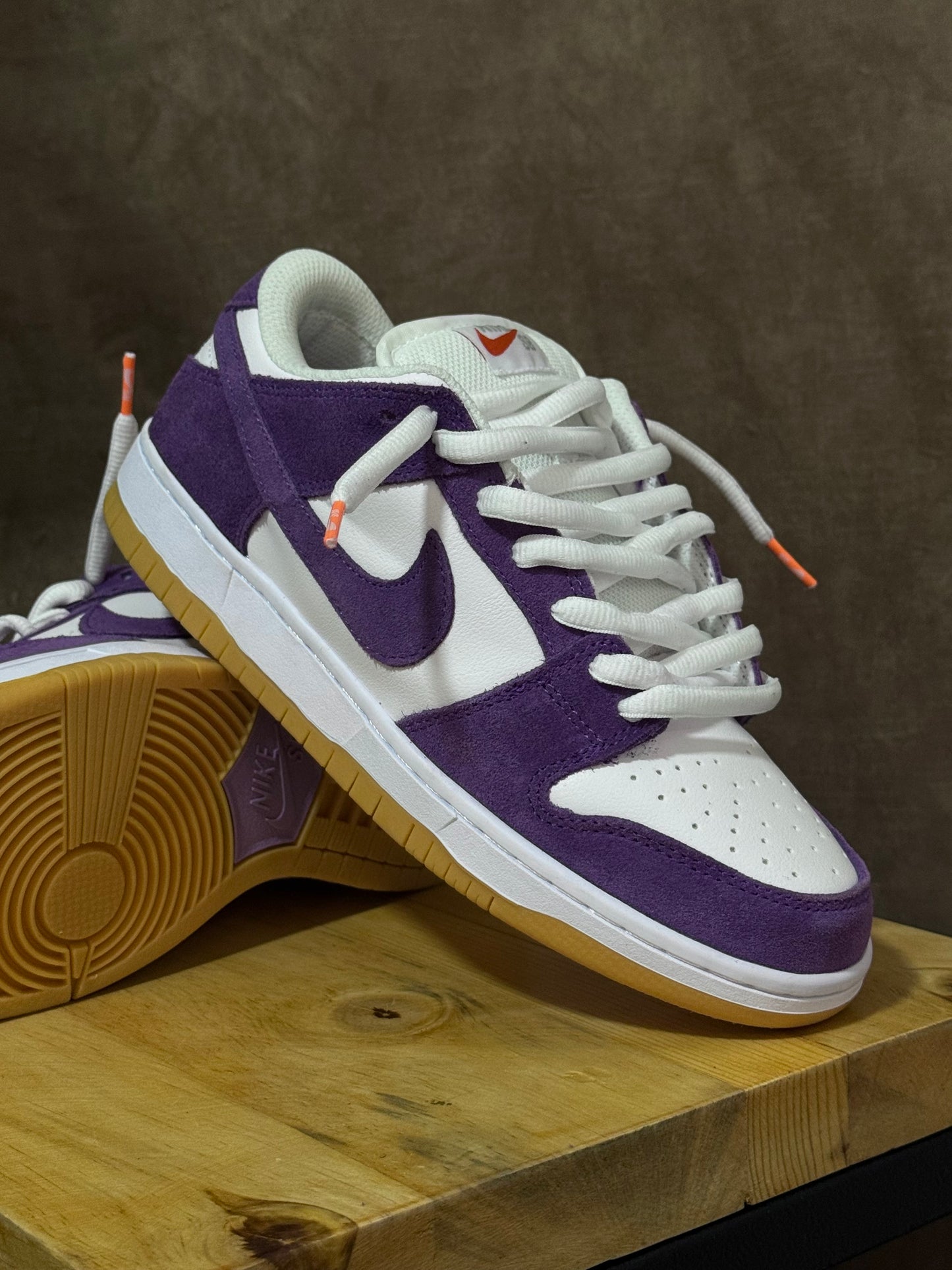 Nike SB Dunk Low Pro ISO Orange Label Court Purple