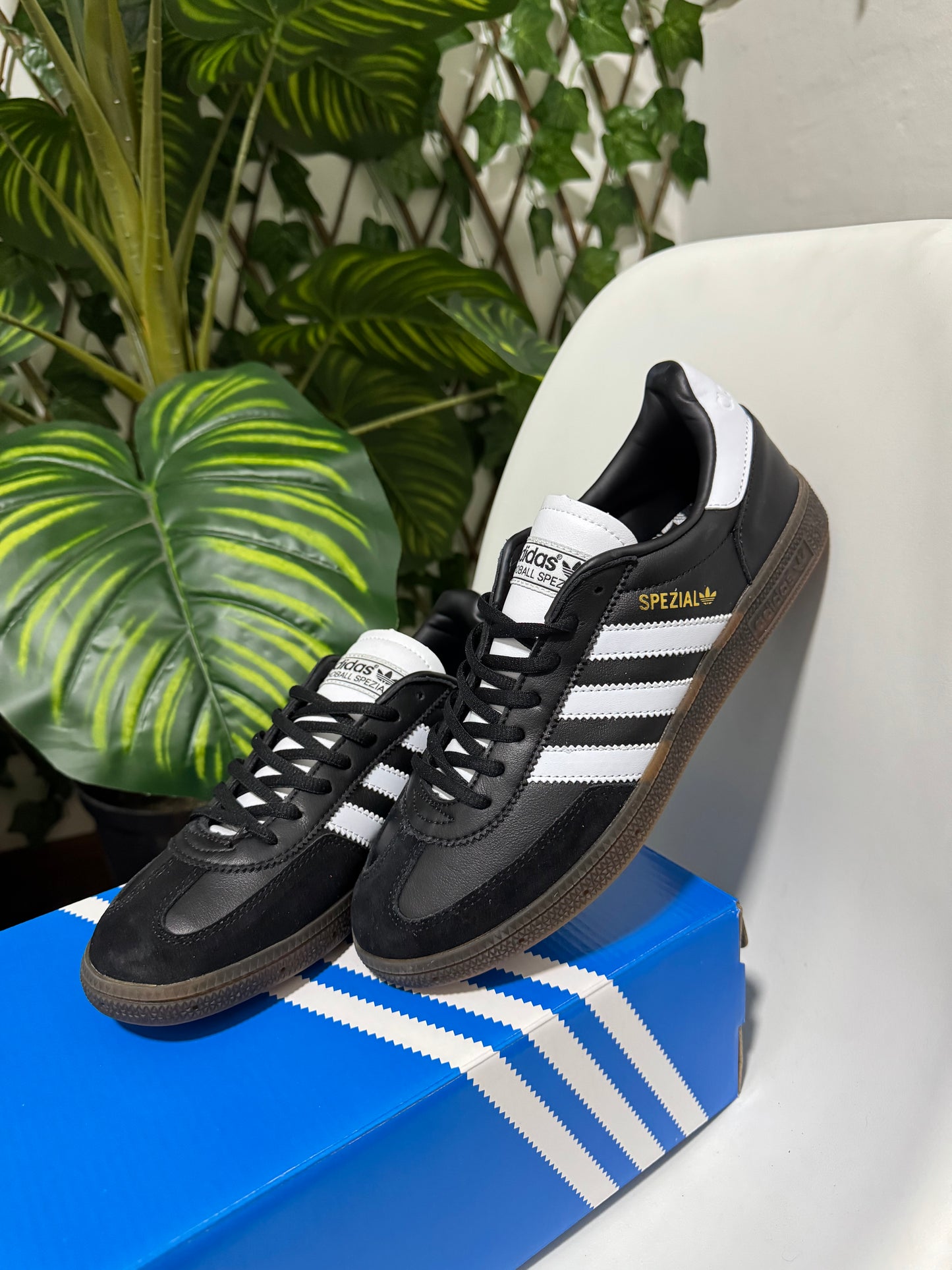 Adidas Handball Spezial “Negras”