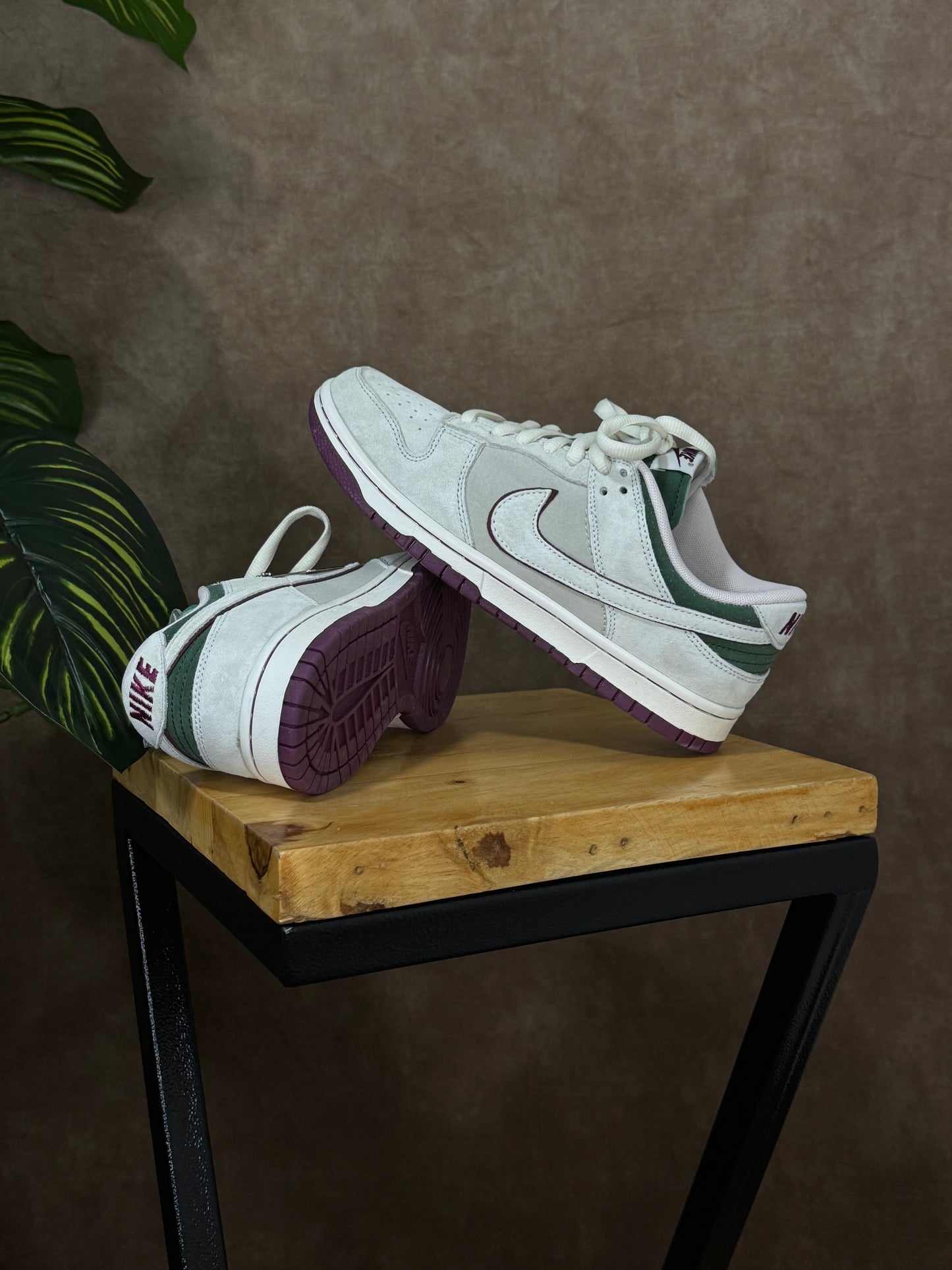 Nike SB Dunk Low x Otomo Katsuhiro “Purple Green”