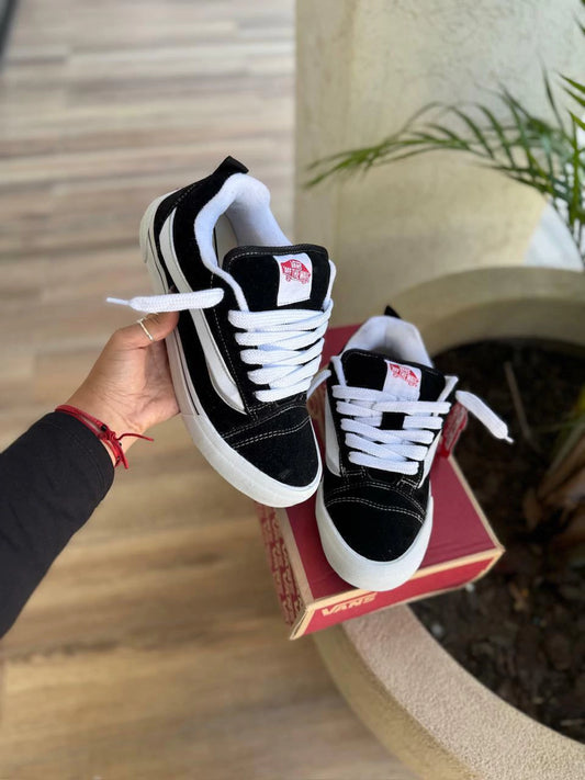 Vans Knu Skool