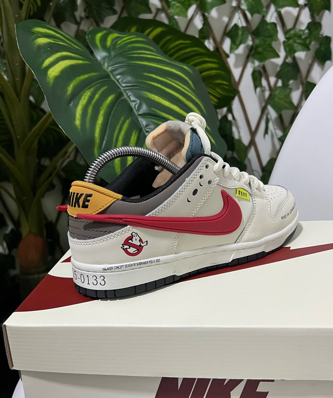 Nike SB Dunk Low x Los cazafantasmas