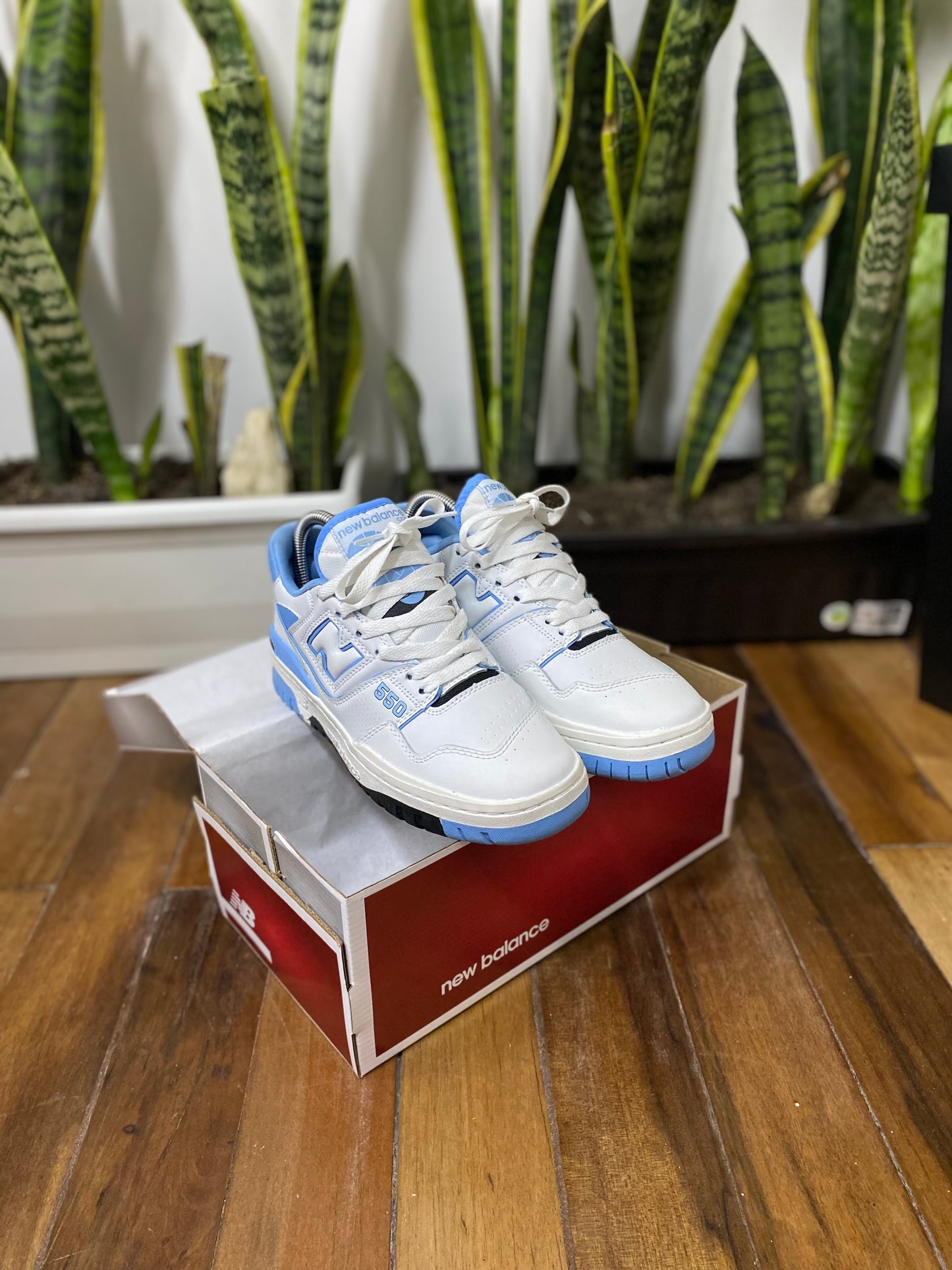 New Balance 550 “White University Blue”