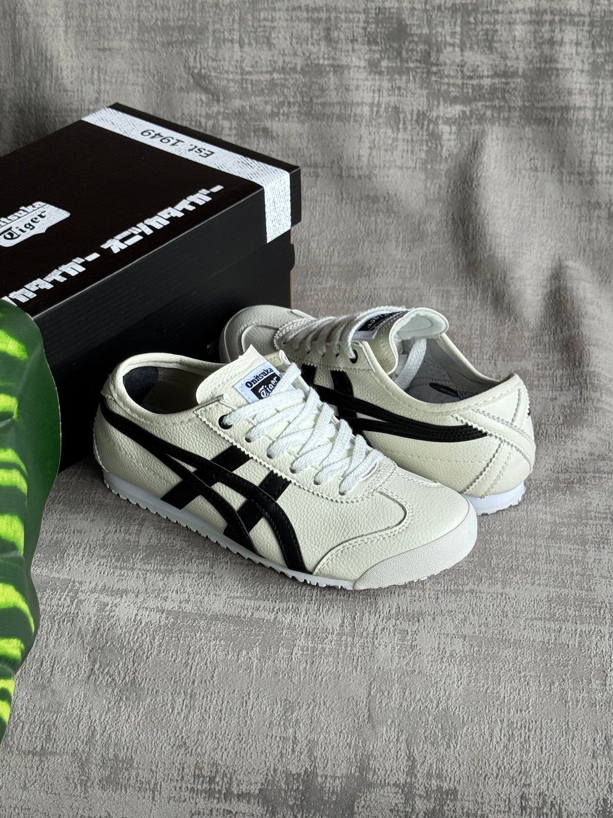 Onitsuka Tiger México 66 “White”