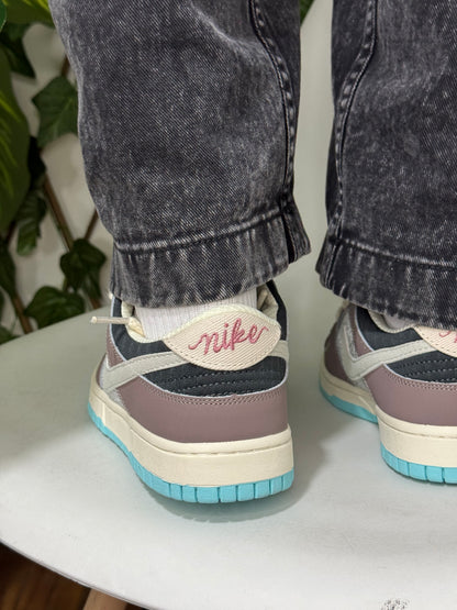 Nike SB Dunk Low “Big Money Savings”