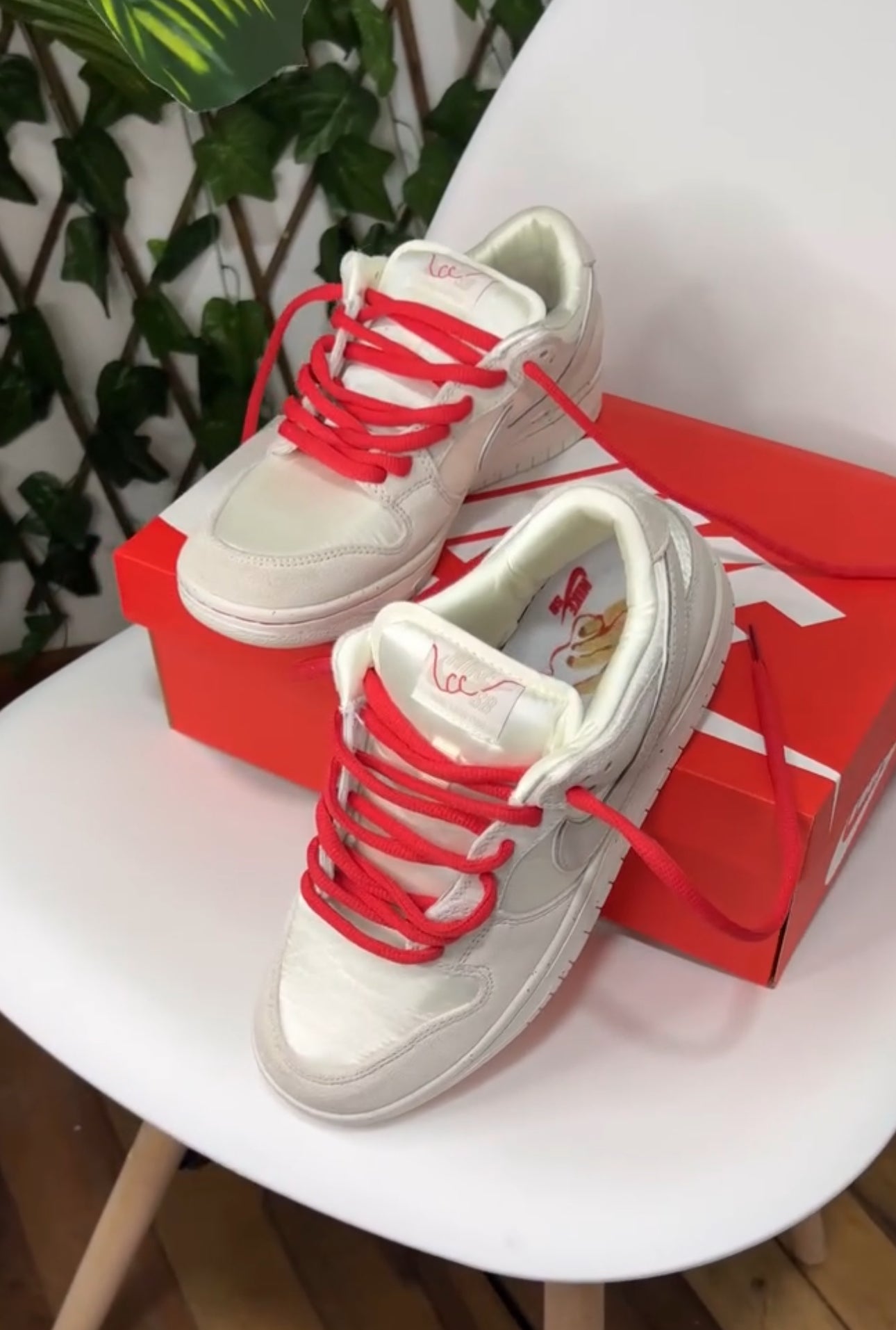 Nike SB Dunk Low “Red Thread”