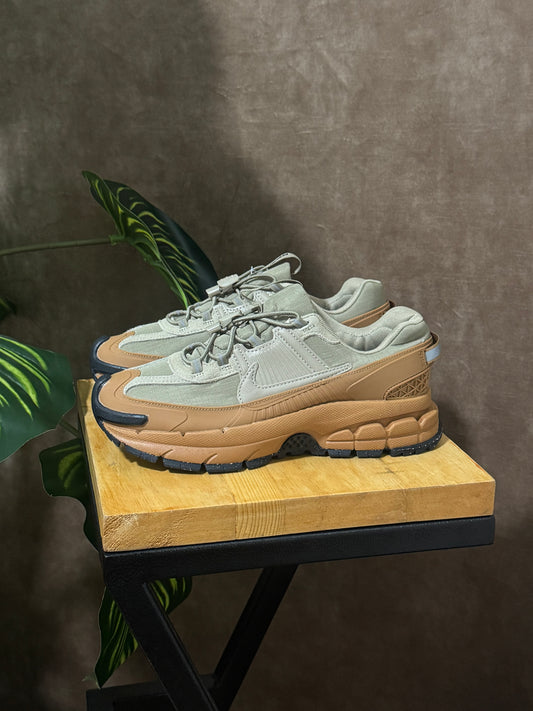 Nike Vomero Roam