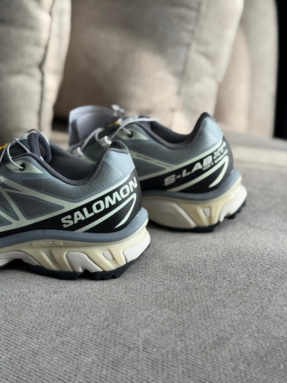 Salomón XT-6