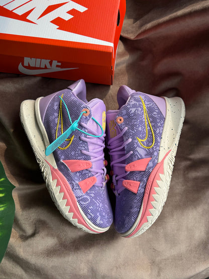 Nike Kyrie 7