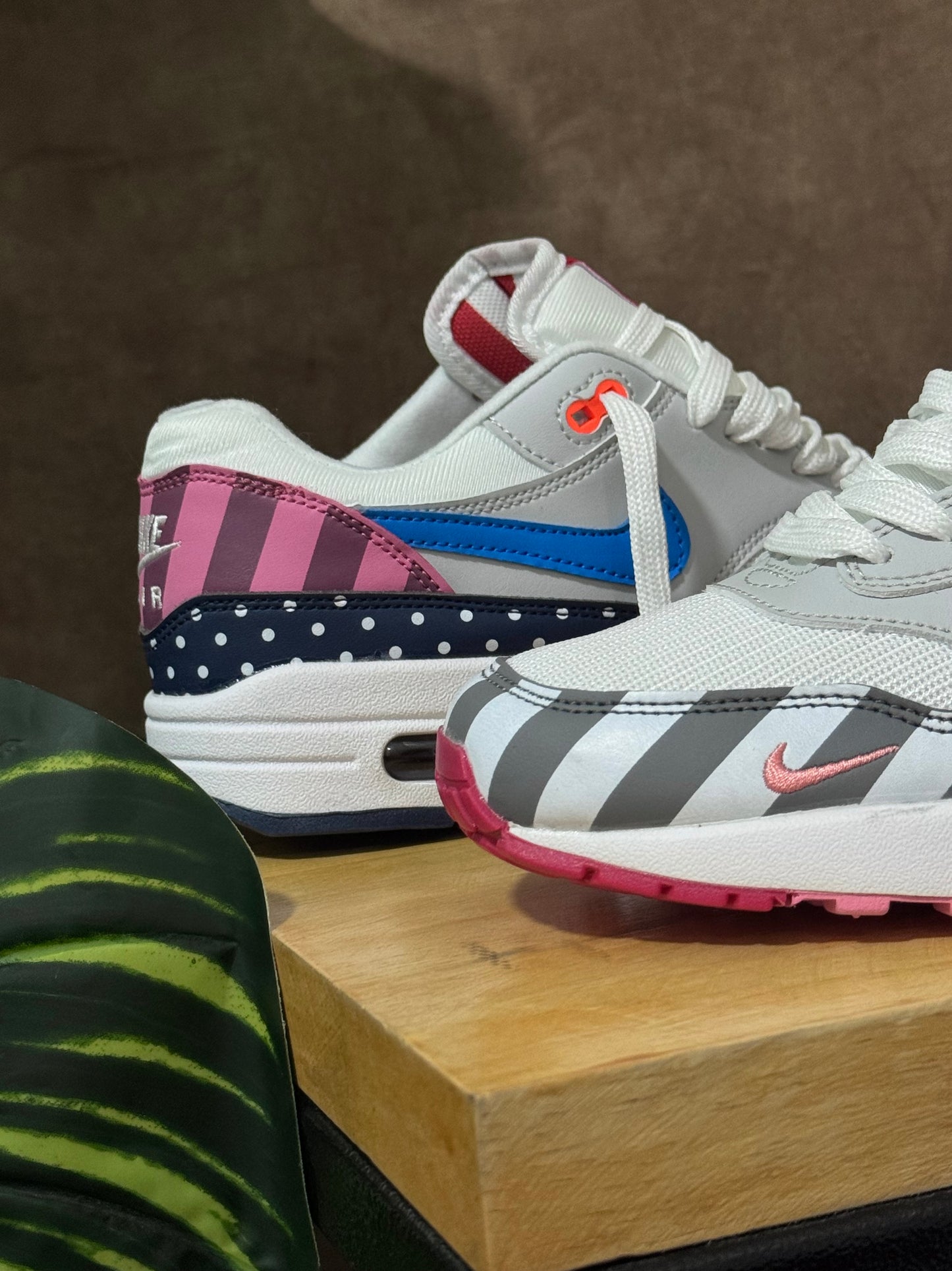 Nike Air Max 1 x Parra