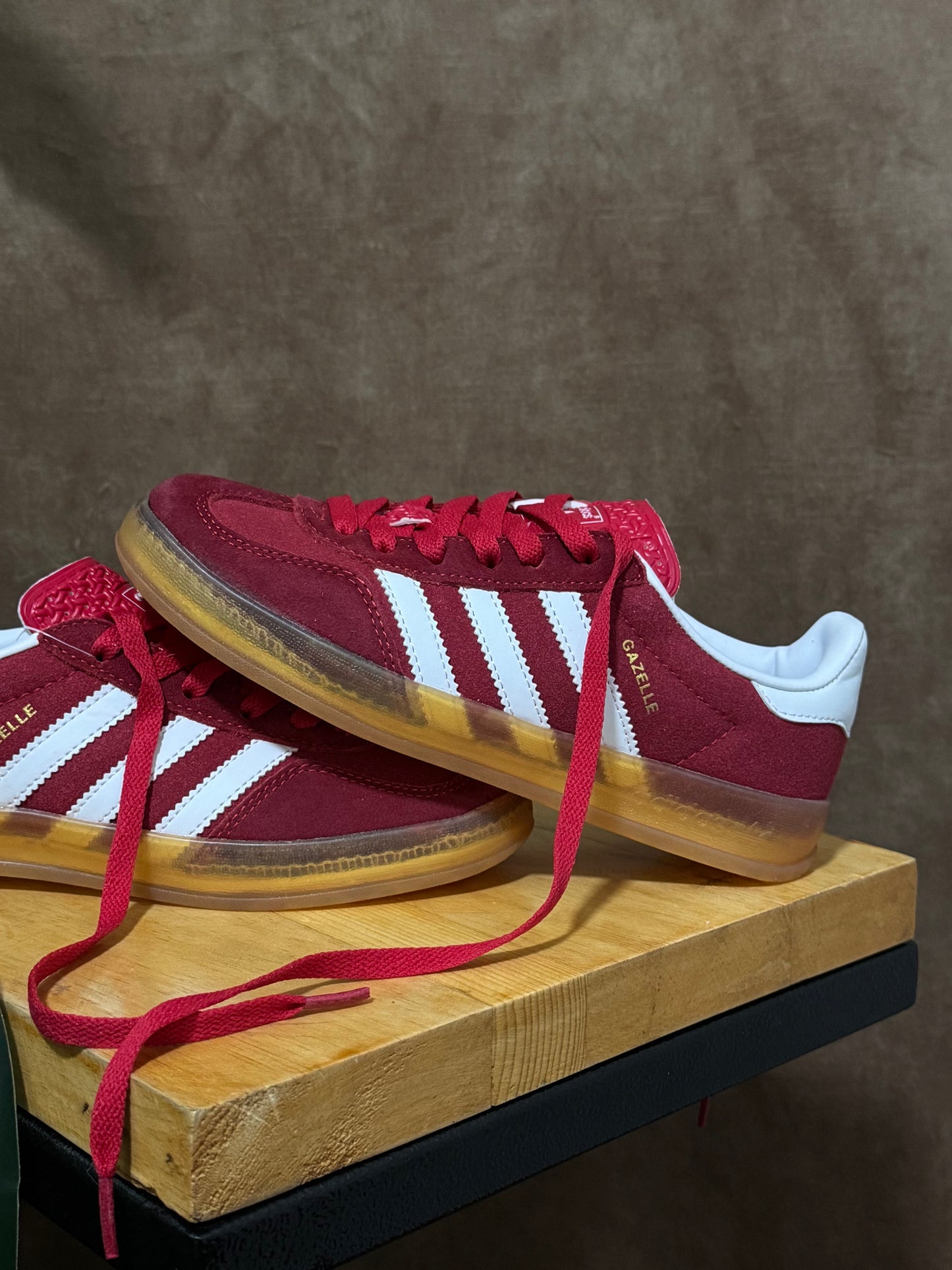 Adidas Gazelle Indoor “Red”
