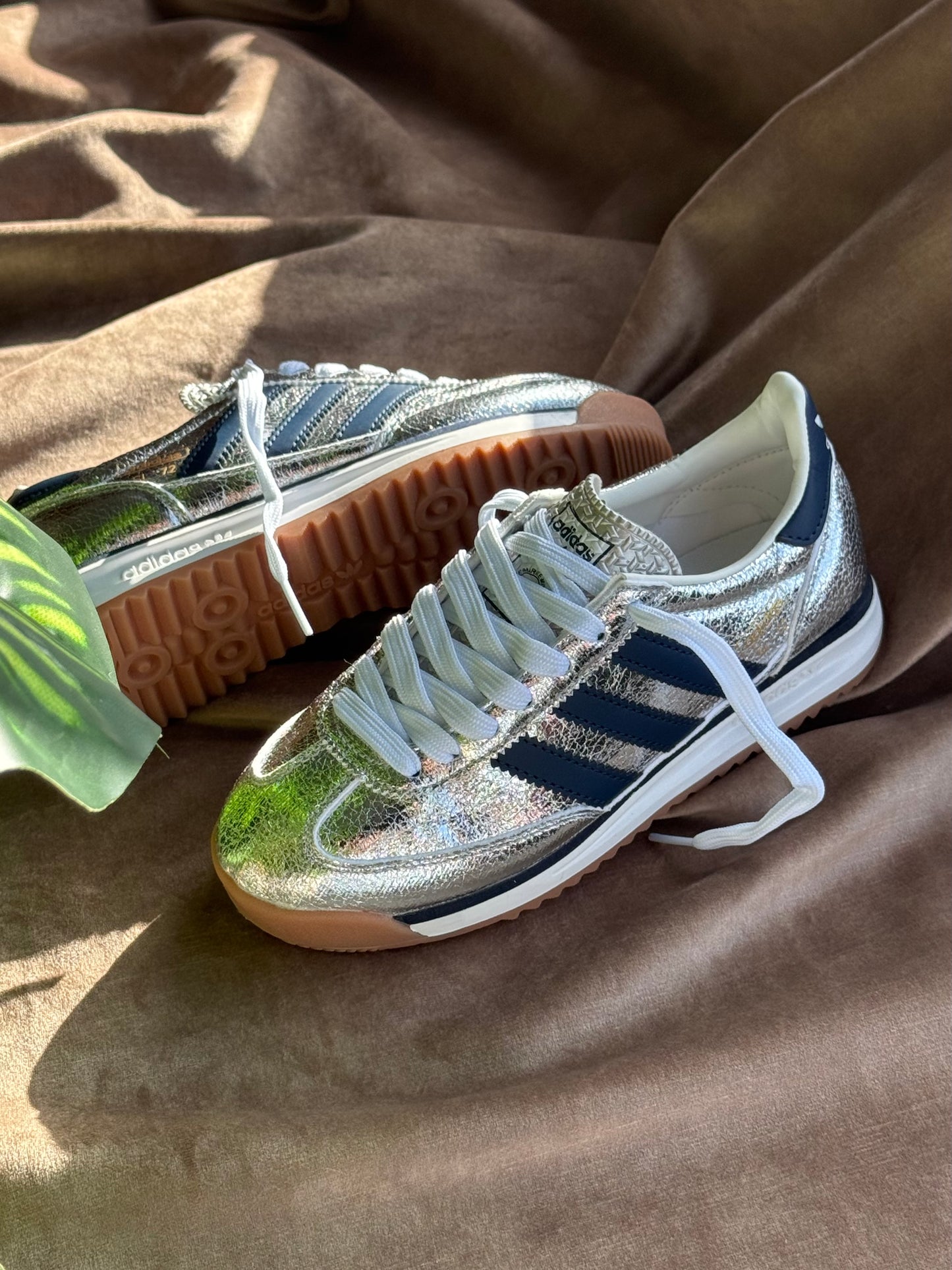 Adidas SL 72