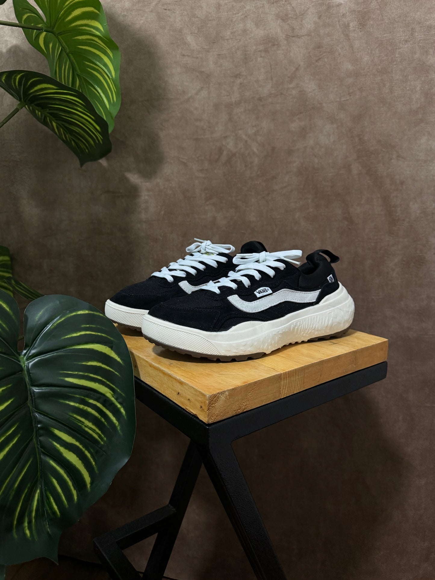 Vans UltraRange Neo V3 Black
