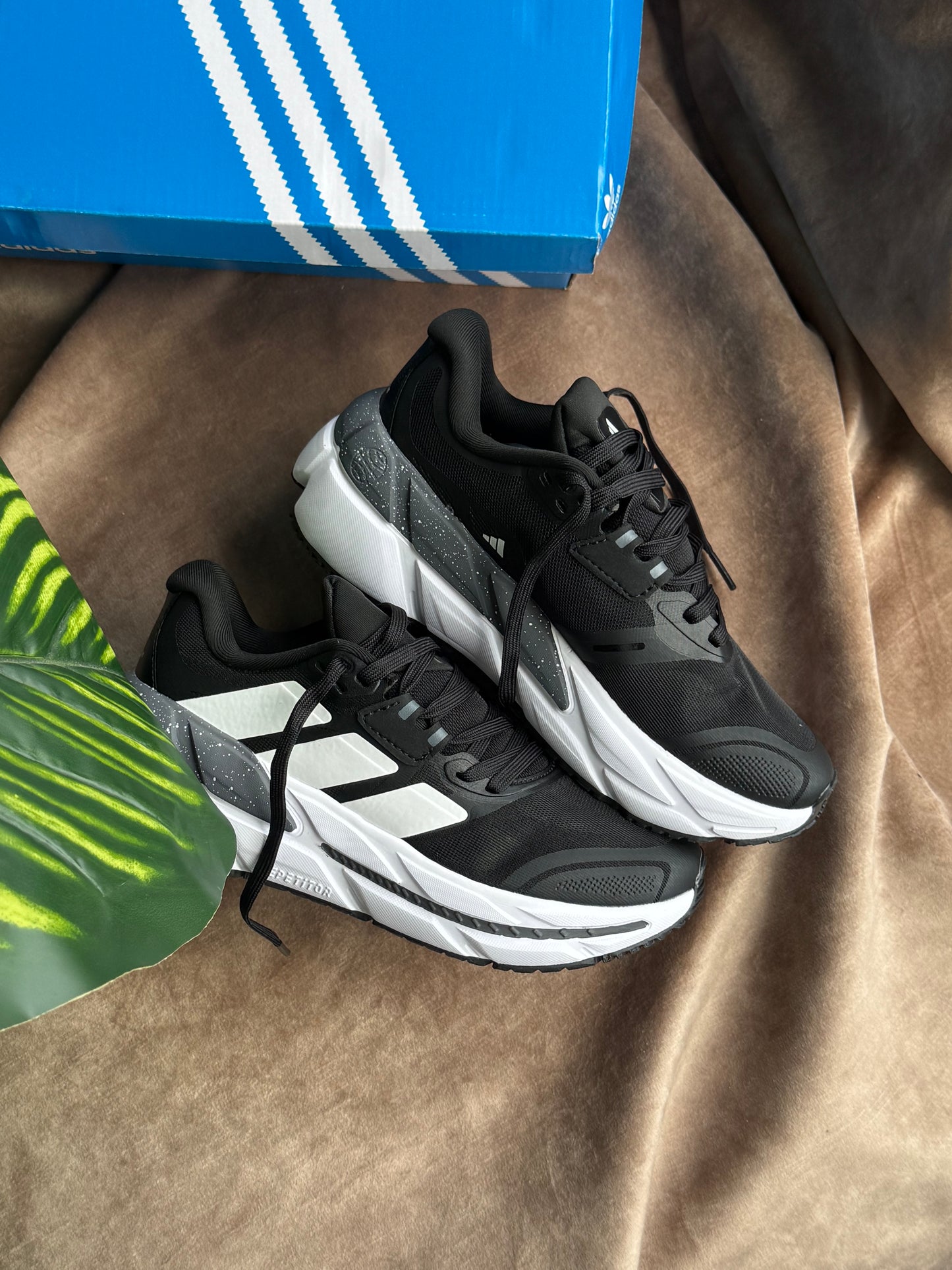 Adidas Adistar “Black”