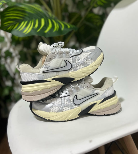 Nike V2k Run