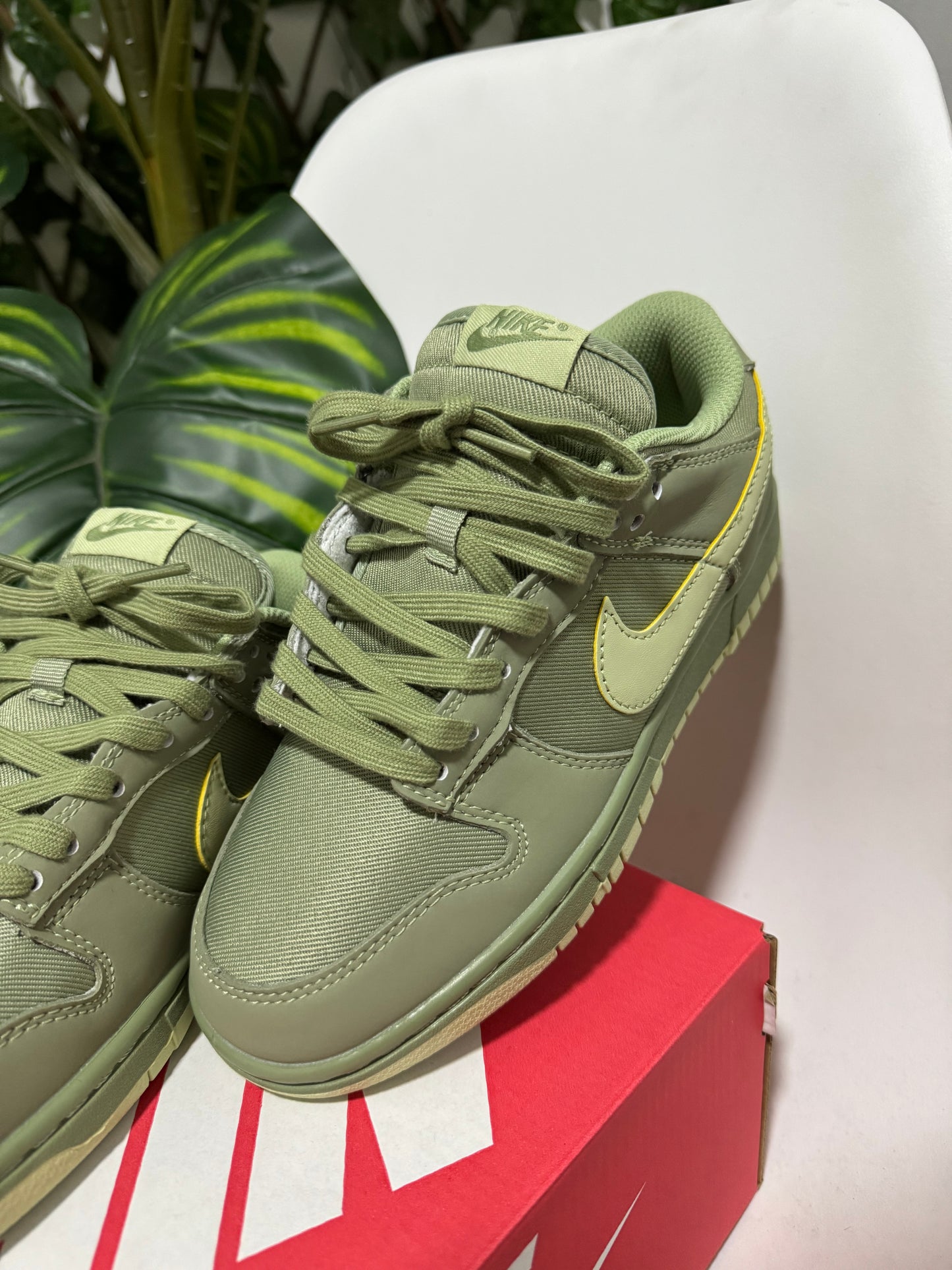 Nike Dunk Low “Oil Green”