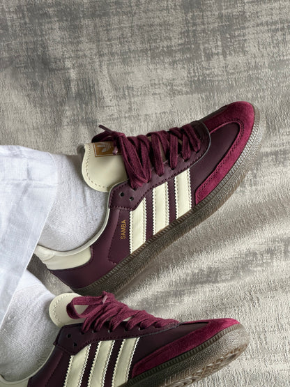 Adidas Samba “Granate”