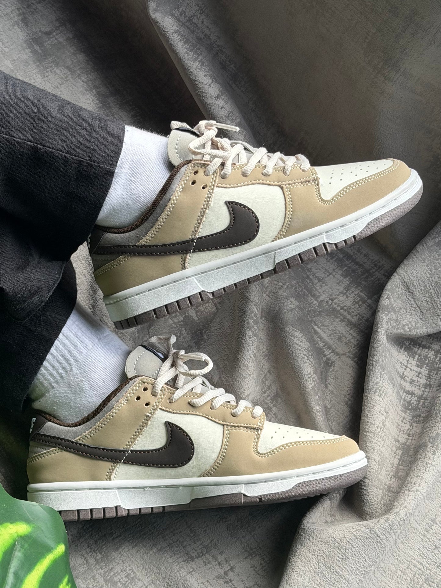 Nike SB Dunk Low “Steamboy”
