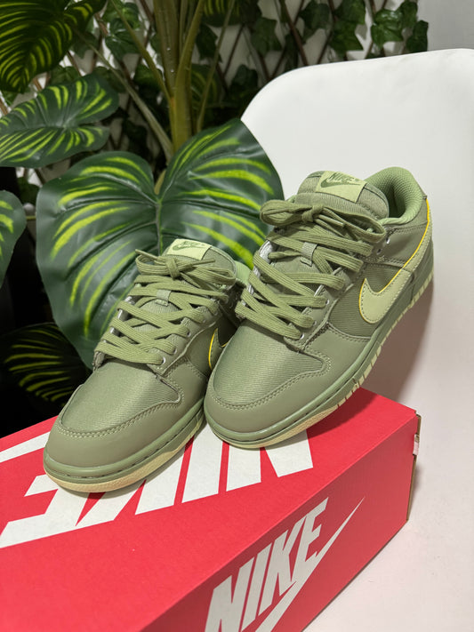 Nike Dunk Low “Oil Green”