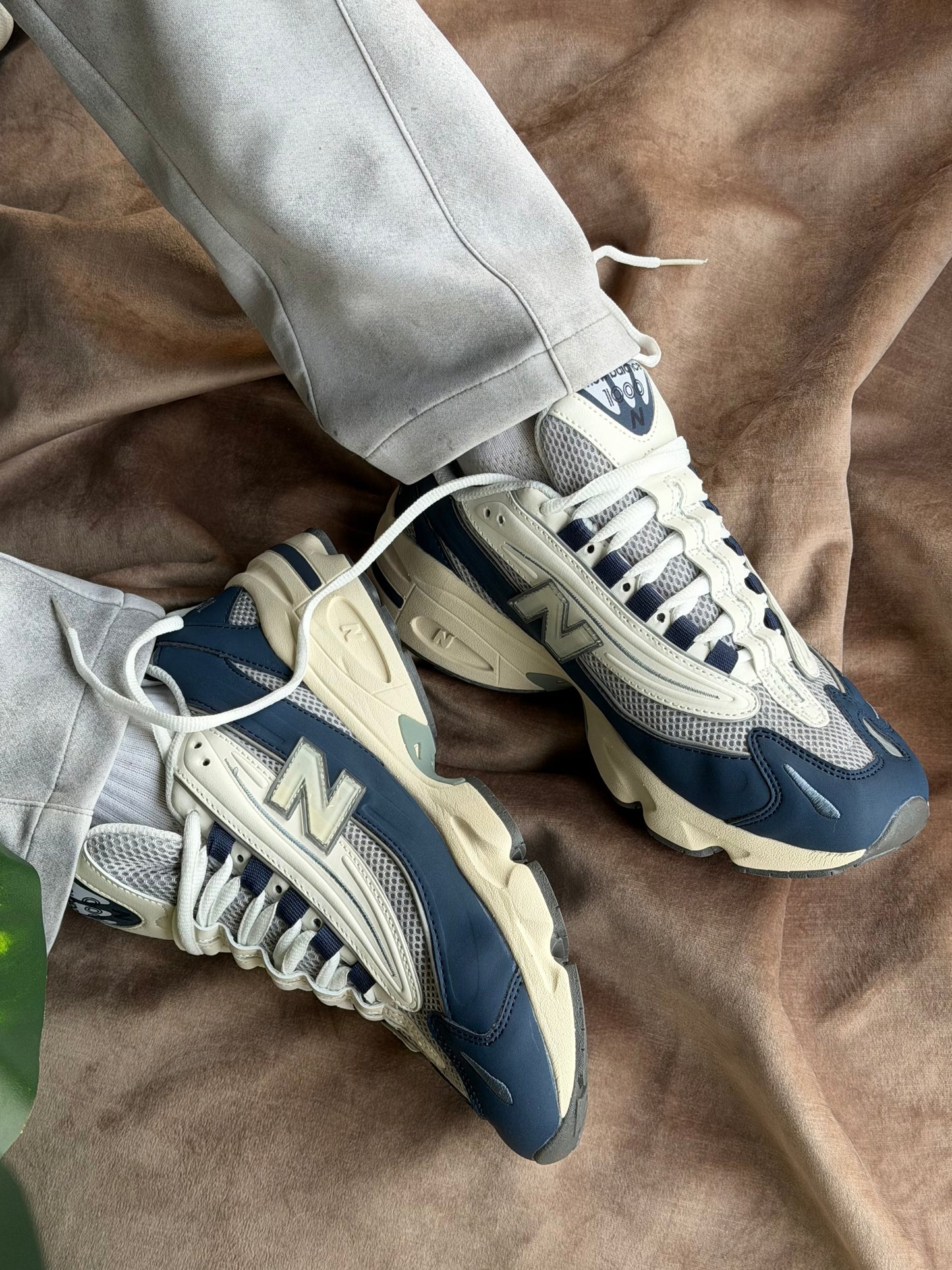 New Balance 1000