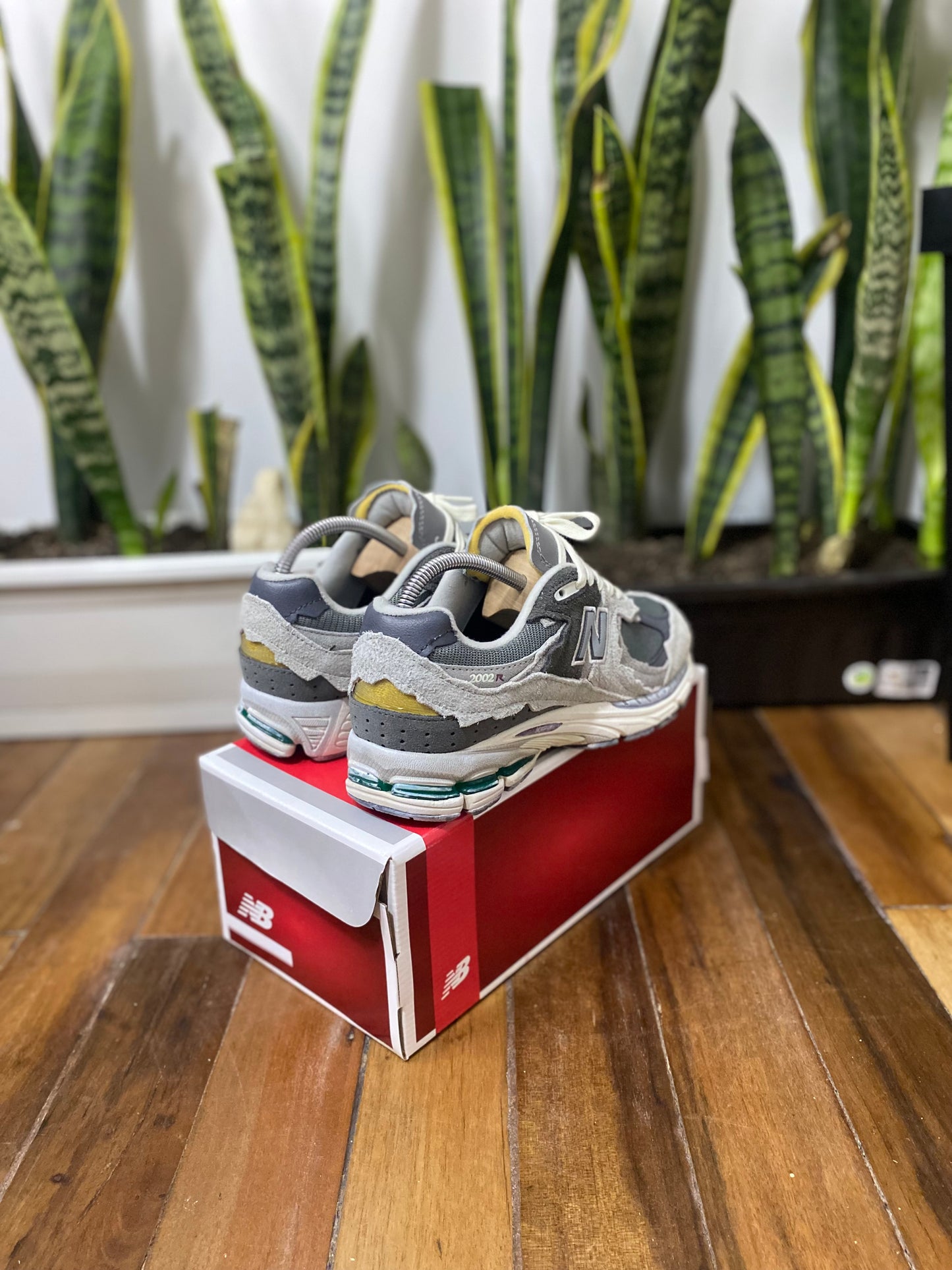 New Balance 2002R Protection Pack