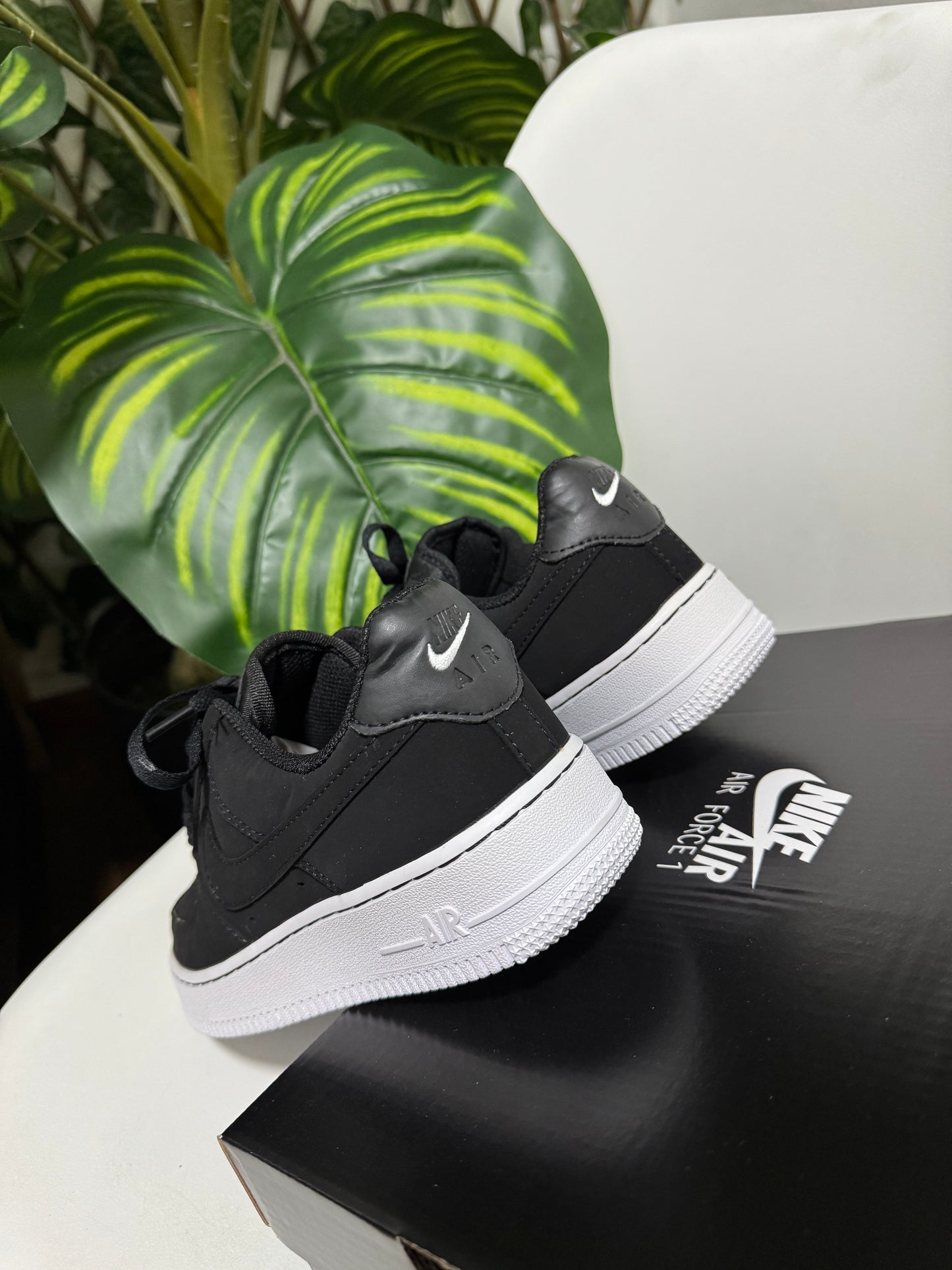 Nike Air Force 1 Negra
