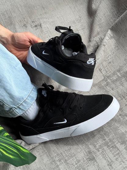 Nike SB Malor