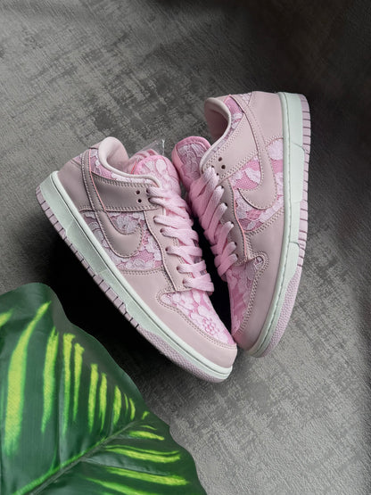 Nike SB Dunk Low “Lace Pack”