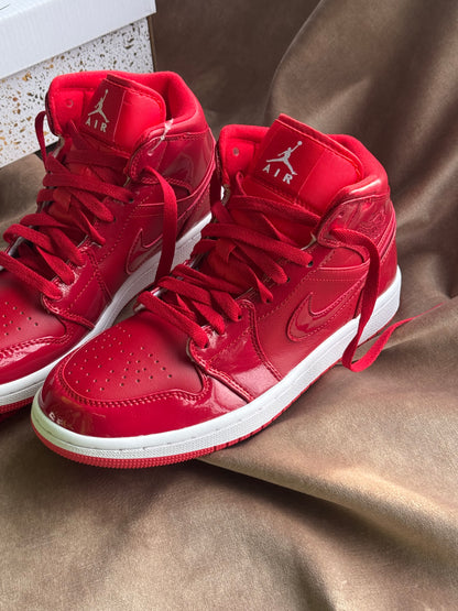 Air Jordan 1 Mid SE “Pomegranate”