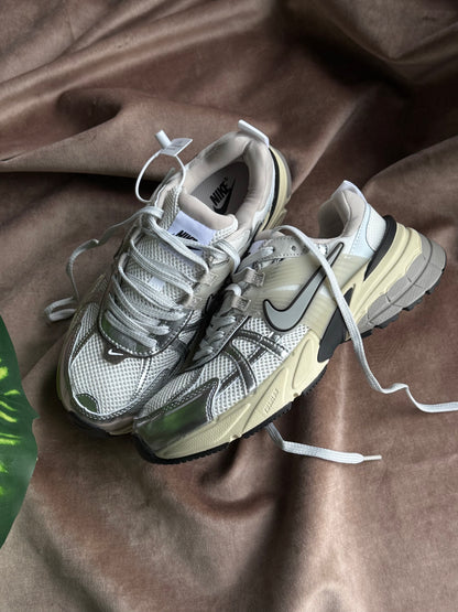 Nike V2k Run