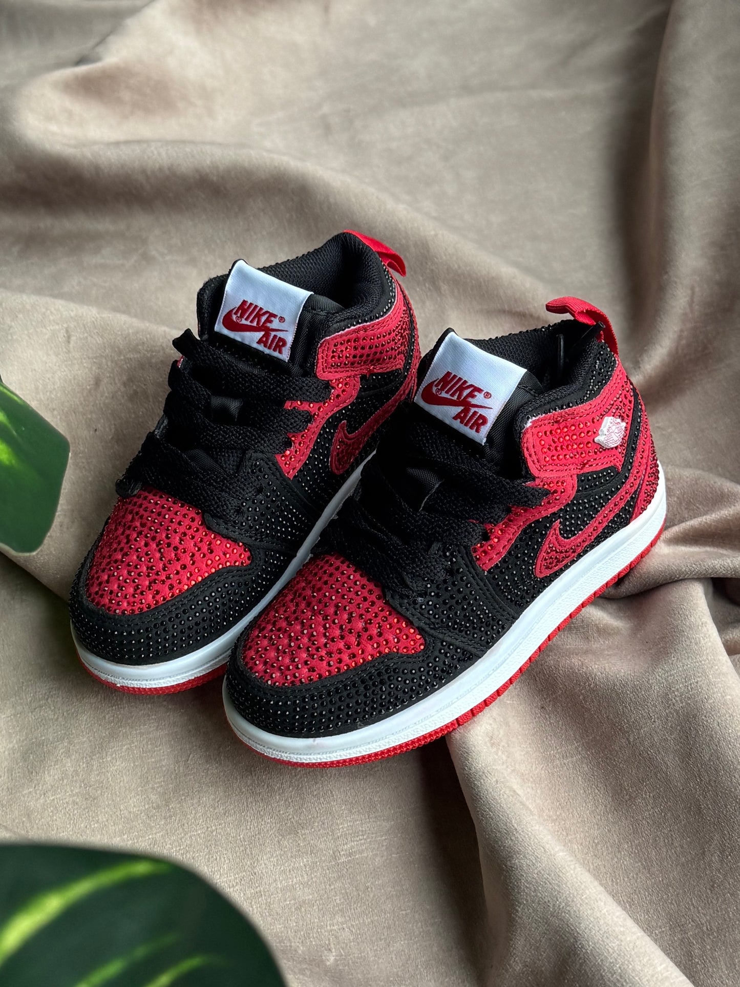 Air Jordan 1 “Swarovsky”