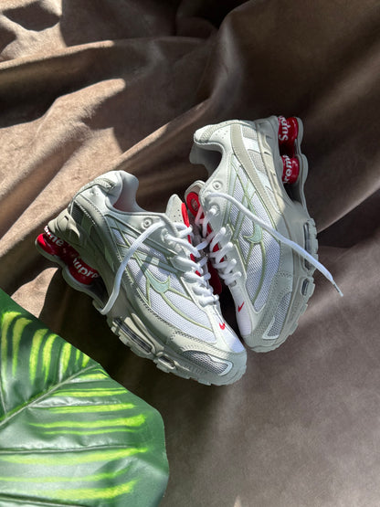 Nike Shox x Supreme