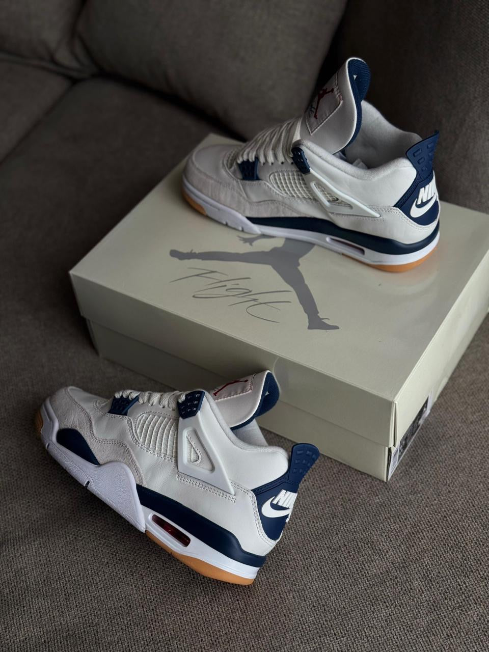 Nike SB x Air Jordan 4 “Navy” (G5)