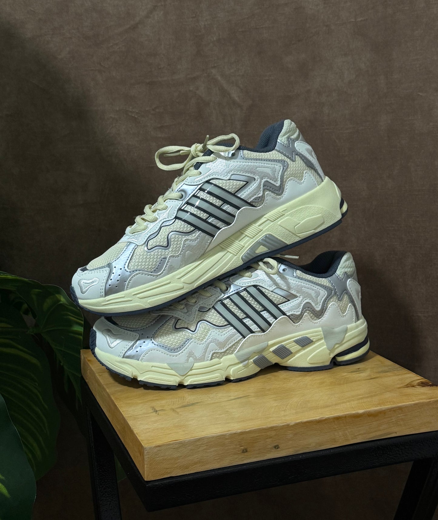 Adidas Response CL x Bad Bunny