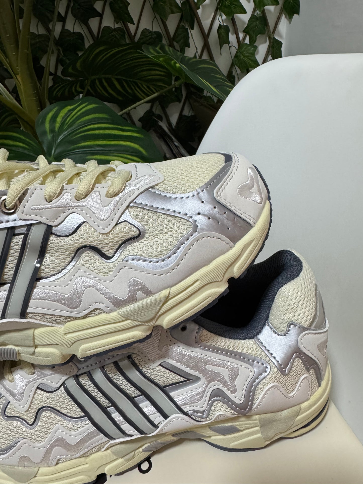 Adidas Response CL Cream White X Bad Bunny