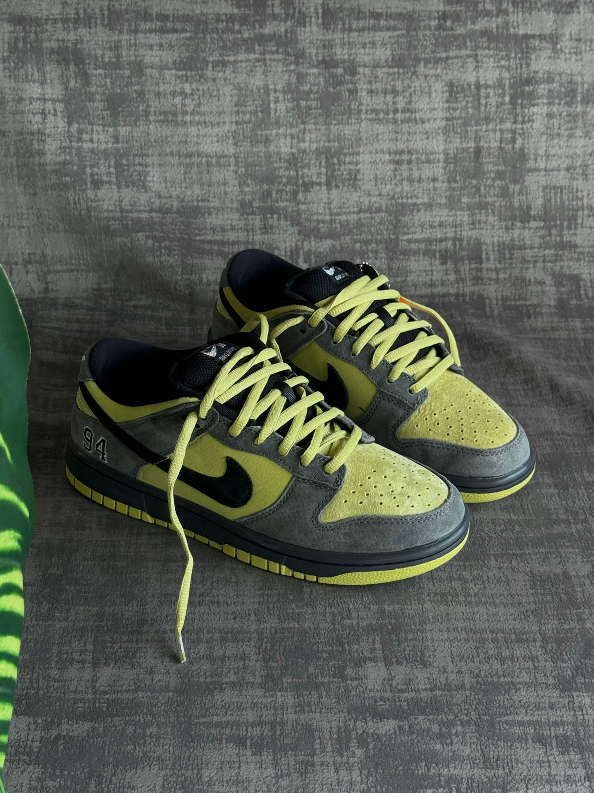 Nike SB Dunk Low x Supreme